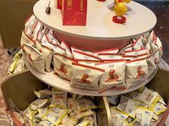 -沪上阿姨·臻选茶饮(上海环球港店)