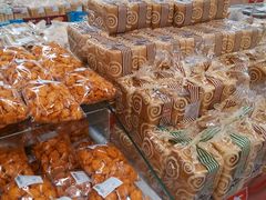 -华润万家(朱雀大街店)