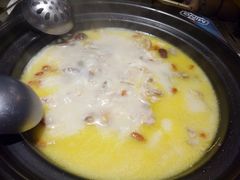 -鸣牌鸡煲(大岭山店)