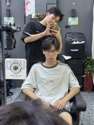 -藤野造型专业烫染接发