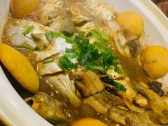 特色砂锅烧鱼-吕氏疙瘩汤·私家菜馆(慈云寺店)