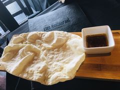 土耳其烤饼-Efes Turkish & Mediterranean Cuisine 艾菲斯餐厅(陆家嘴店)