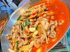 -昱龙大盆牛蛙馆(三兴街总店)