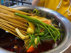 -瑞哦冷锅串串(汇融店)