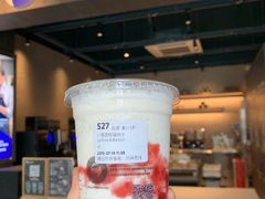 小雪荔枝瑞纳冰-瑞幸咖啡(南海万科广场店)