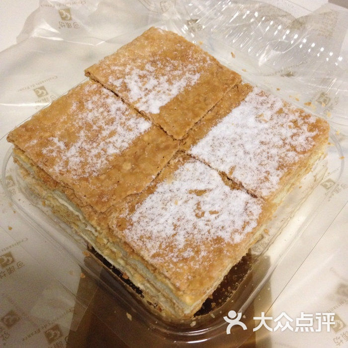 可颂坊(龙之梦购物中心莘庄店)拿破仑图片 - 第3张