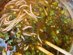 -正宗杨记普洱酸醋米线(总店)