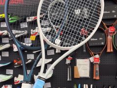 -Wilson威尔胜(漕溪北路店)