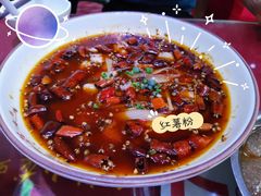 哑巴兔-易老妈蹄花.特色川菜(人民公园总店)
