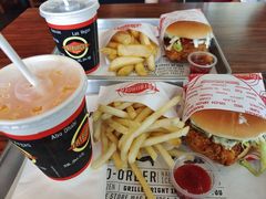 -FATBURGER 特富客汉堡(外交公寓店)
