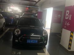 -189弄购物中心-地下停车场