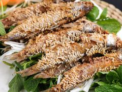 -七步香云南山里菜(昆明老街店)