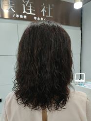 -镁连社·美联社