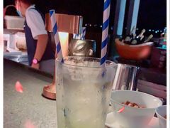 -瑰丽酒店·海吧·天际下午茶·现场DJ·天台酒吧