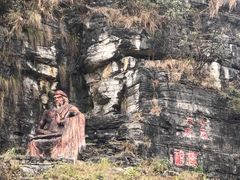 -高荡千年布依古寨旅游景区