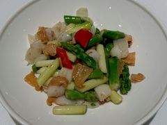 银萝干鲜芦笋炒百合-北京厨房(SKP店)