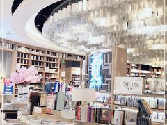 -覔书店(壹方城店)