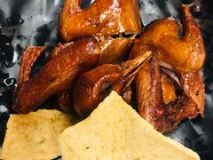 W生榨脆皮乳鸽-新大咀港式茶餐厅(宝山万达店)
