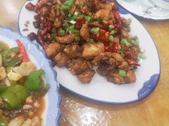 -文记小四川水煮鱼(虹桥路店)