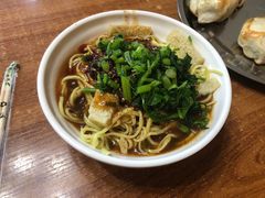 黄面-恺撒烤包子