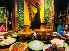 -雀舞云南菜(天津天河城购物中心店)