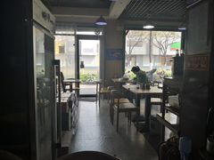 大堂-内蒙焖面大盆骨餐馆(山大路店)