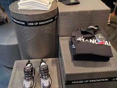 -NIKE品牌体验店(南京东路店)