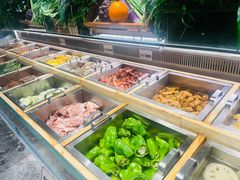 -金滏山烤肉·海鲜·火锅自助餐厅(襄阳万达店)