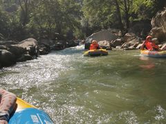 -雅鲁激流探险漂流