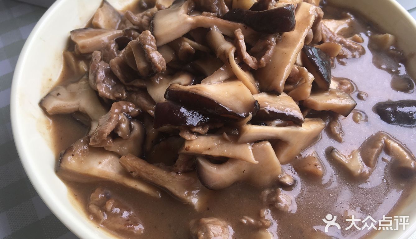 牛肉炒香菇 简单又好吃