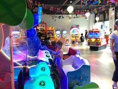 -蒙特利亲子乐园