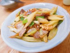 腊肉炒芹菜-静一餐厅·湖北菜(前门店)