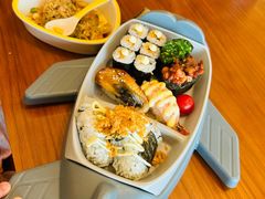 -俊屋料理·烧鸟·寿司·日泰融合菜(星际云汇店)