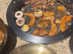 -姜胖胖韩式自助烤肉(光明万达店)