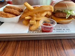 -FATBURGER 特富客汉堡(外交公寓店)