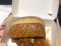 -肯德基(春申店)