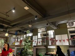 大堂-JINNS锦时 steak&pizza(浸信会礼拜堂旧址店)