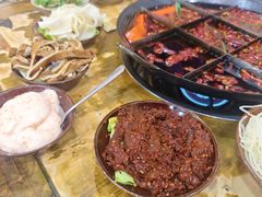 -正南齊北重庆老火锅(光华村直营店)