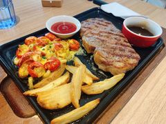 -必胜客(花舞大唐博物馆店)