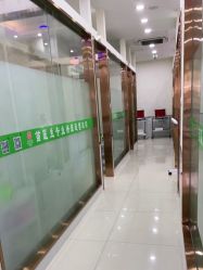 -苗医生专业祛痘·皮肤管理