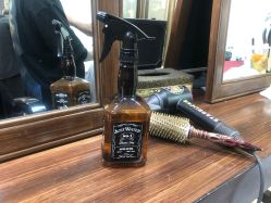 -5M HAIR SALON