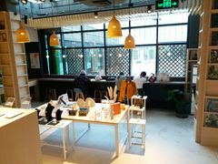 -光海书局(南京东路第一百货店)