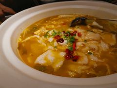 川江老坛酸菜鱼-张氏宽窄巷成都菜(澳德乐店)