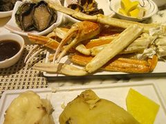 -雍和会海鲜姿造自助(湖东路店)