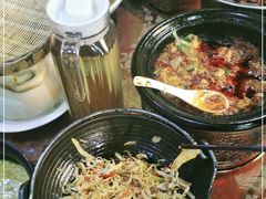 -万重锦·人文川菜馆(骡马市店)