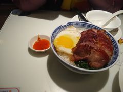 -新大咀港式茶餐厅(宝山万达店)