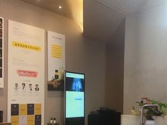-灸春堂·艾灸·痛症·整脊连锁(之江银泰店)