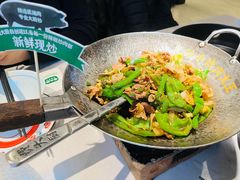 -费大厨辣椒炒肉(黄兴中心广场店)
