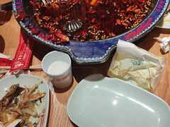 -何师傅美蛙鱼头(汉街店)