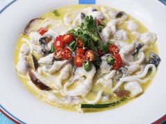 -蜜桃餐厅·伴山(湖滨商业街店)